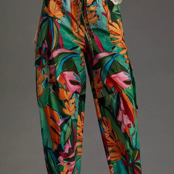 Farm Rio Banana Foliage Cargo Pants Size XXS, Fits like Size 2 - Picture 2 of 5